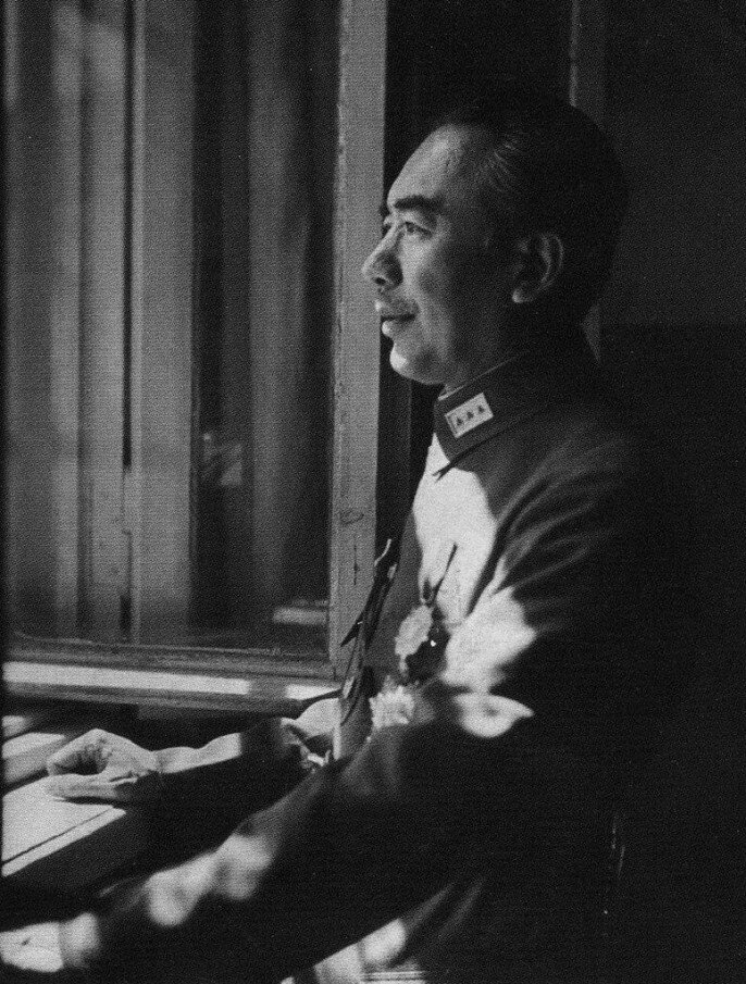 Шэном Шицай, его называли Князем  Синьцзяня