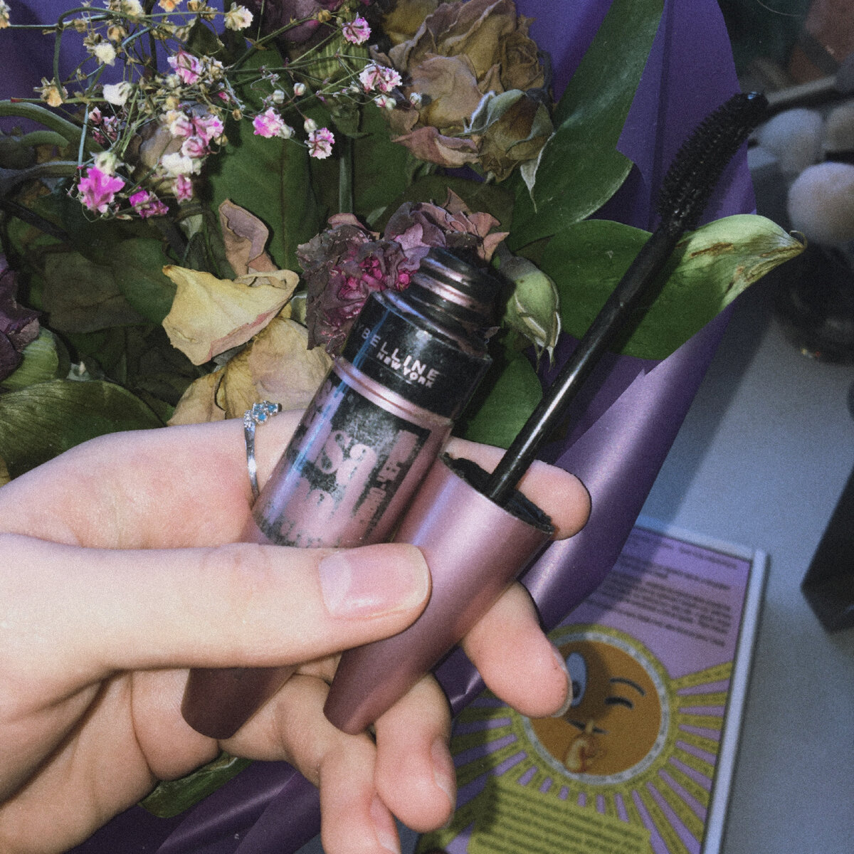 По фотографии видно, сколько всего ей пришлось повидать, но, несмотря на ее состояние, она делает нереальный результат - он, кстати, в галерее - даже будучи использованной с эпохи мезозоя