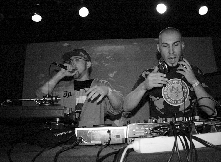 Выступление в клубе "16 ТОНН" с Dj HoT