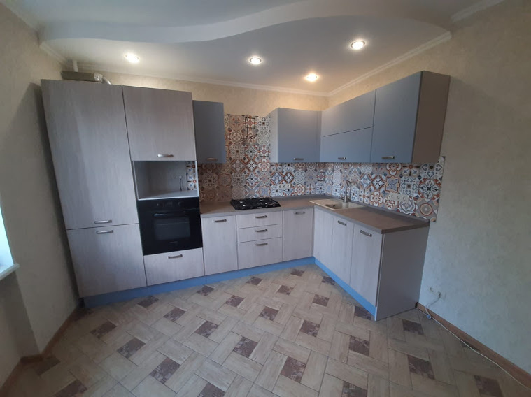 Фото сразу после установки.