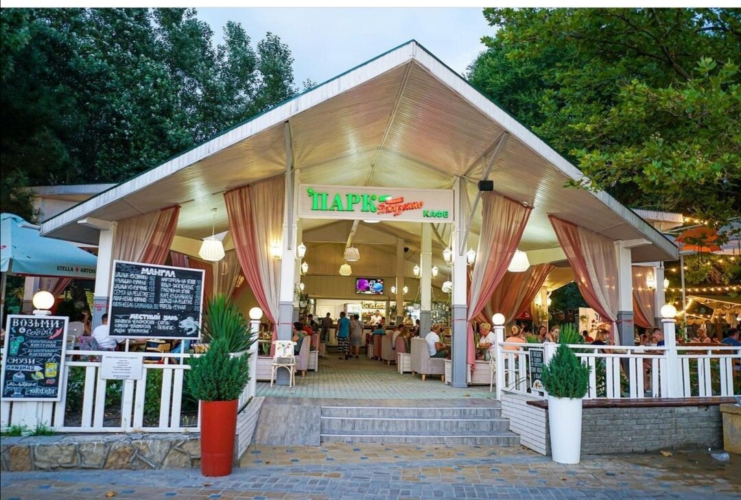 Каждый отдыхающий в Анапе узнает это заведение