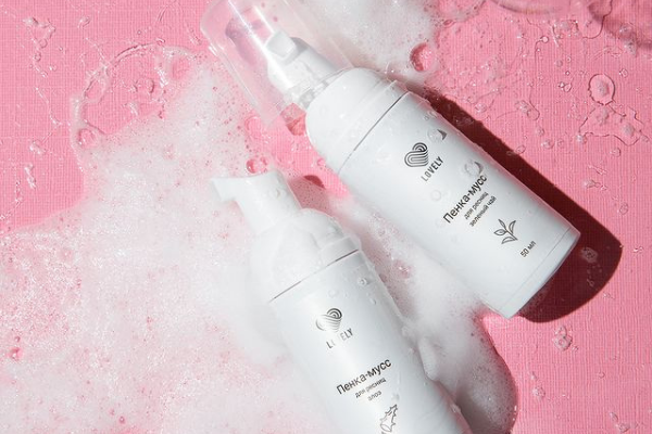 Пенка-мусс Lovely для очищения ресниц