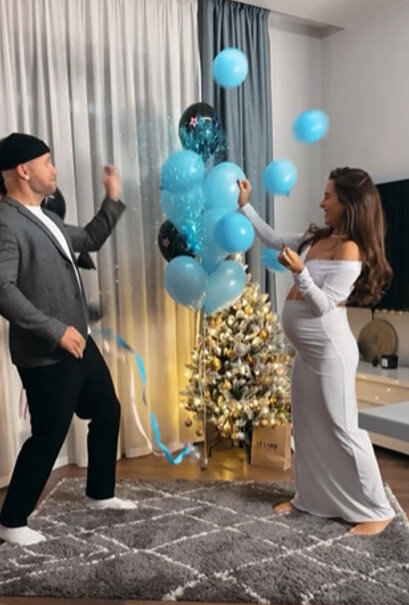 Влад Соколовский и его девушка Ангелина