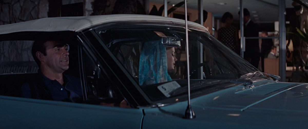 Кадр из фильма «Шаровая молния», 1965 г.