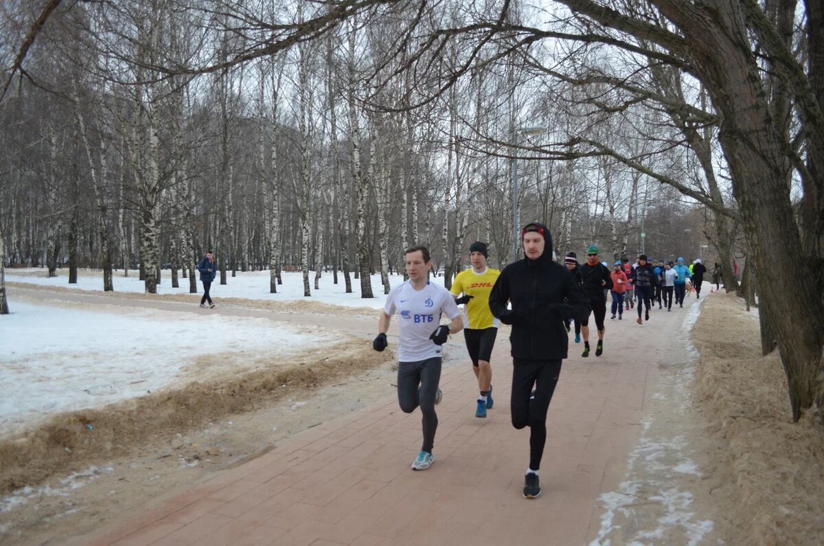 Субботние пробежки в новом формате. Фото: команда СУП.