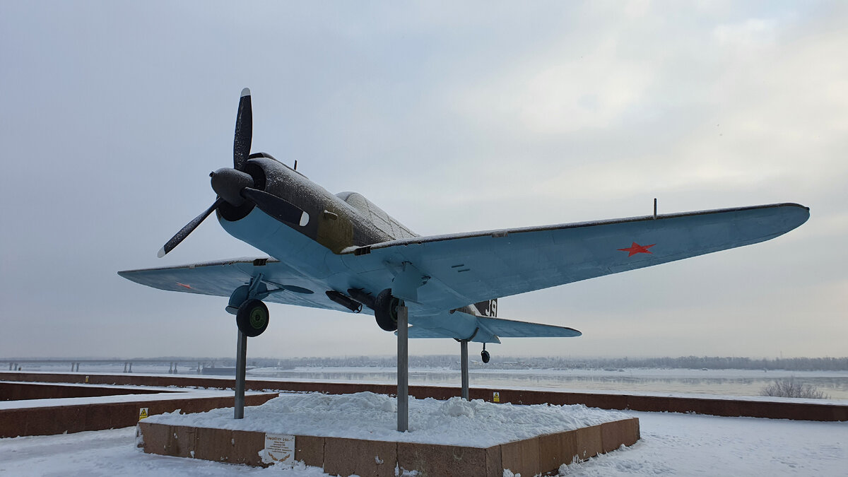 Бомбардировщик СУ-2 в Волгограде