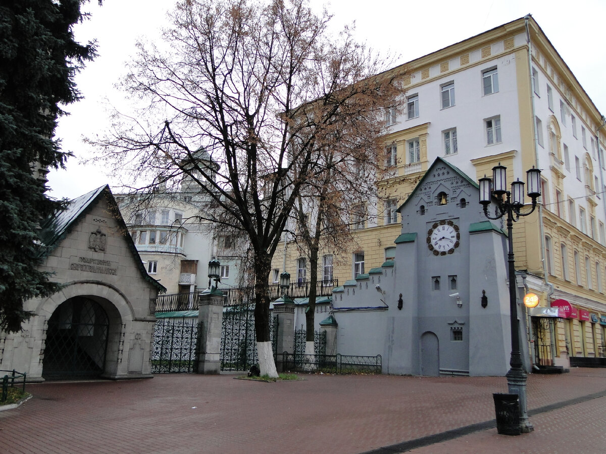 Готический замок в центре Нижнего Новгорода | КОФЕ, ТАЙНЫ И ТУМАНЫ | Дзен