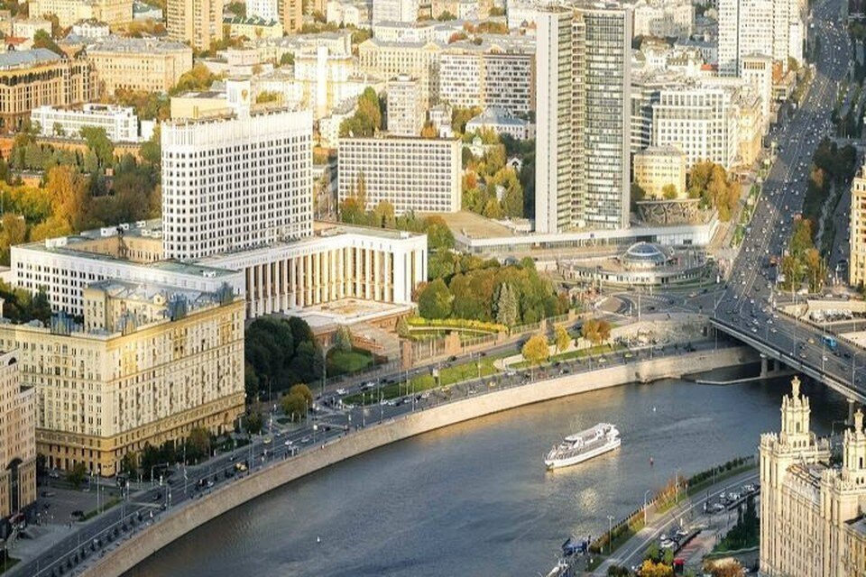     Площадь у посольства США в Москве названа в честь Донецкой народной республики. Фото: сайт мэра Москвы