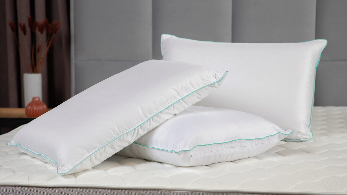 Несмотря на классический внешний вид, подушка Indigo Technology имеет современную трехуровневую конструкцию: внутри пена с памятью формы, вставки с угольной пропиткой и съемный набивной чехол