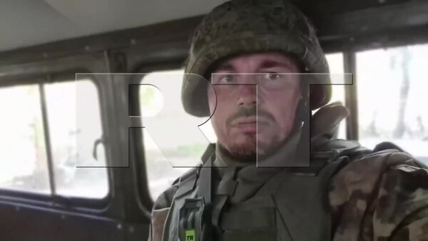 Военкор Филатов рассказал о ранении в ходе спецоперации. Видео © Telegram / RT