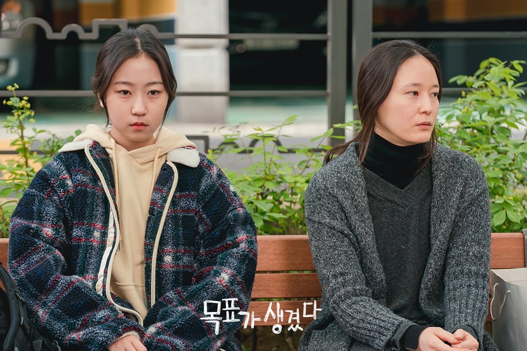 Образ матери героини отлично передал безнадёгу и без "чернухи"