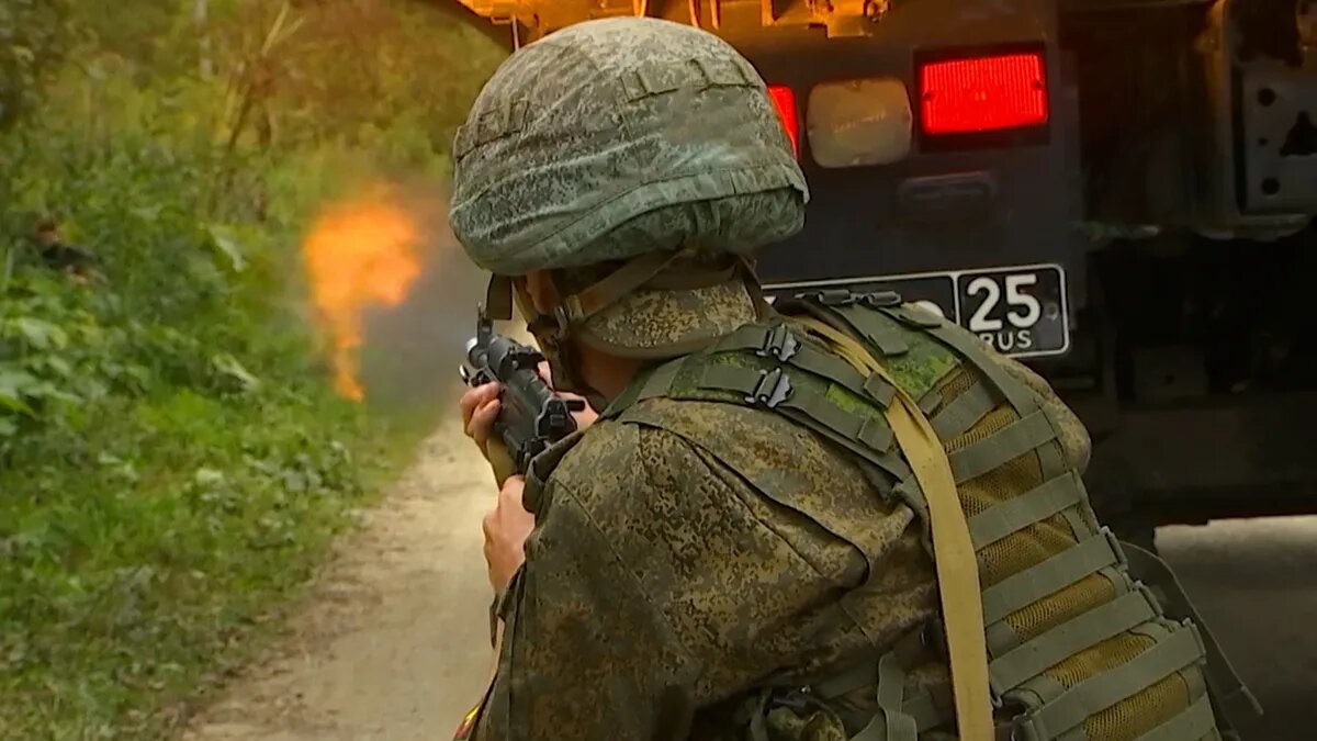 IT-специалисты и операторы связи могут подать заявление об отсрочке на Госуслугах. Фото: Минобороны РФ