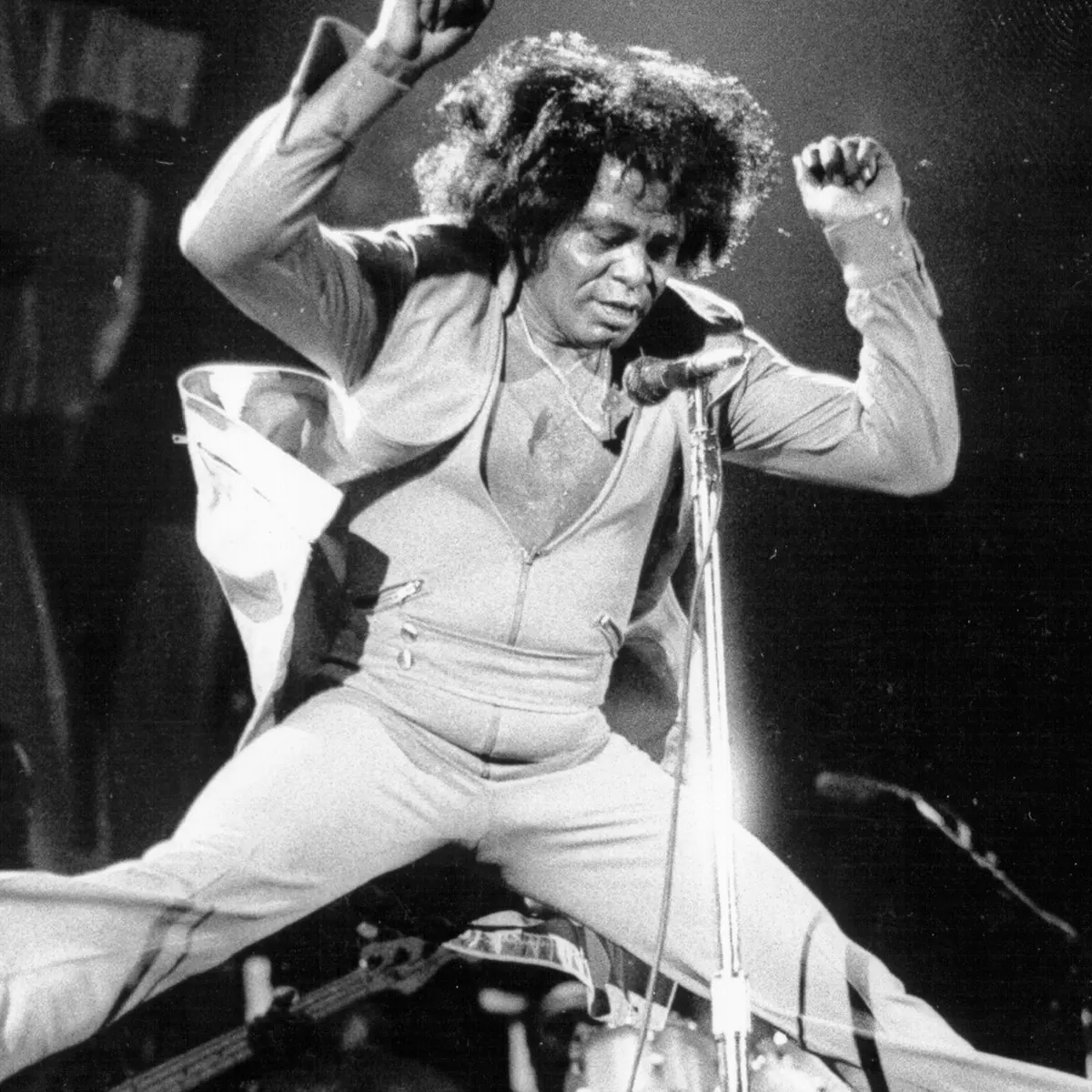 Текст песни James Brown - Get Up, I Feel Like Being A Sex Mashine перевод, слова песни, видео, клип