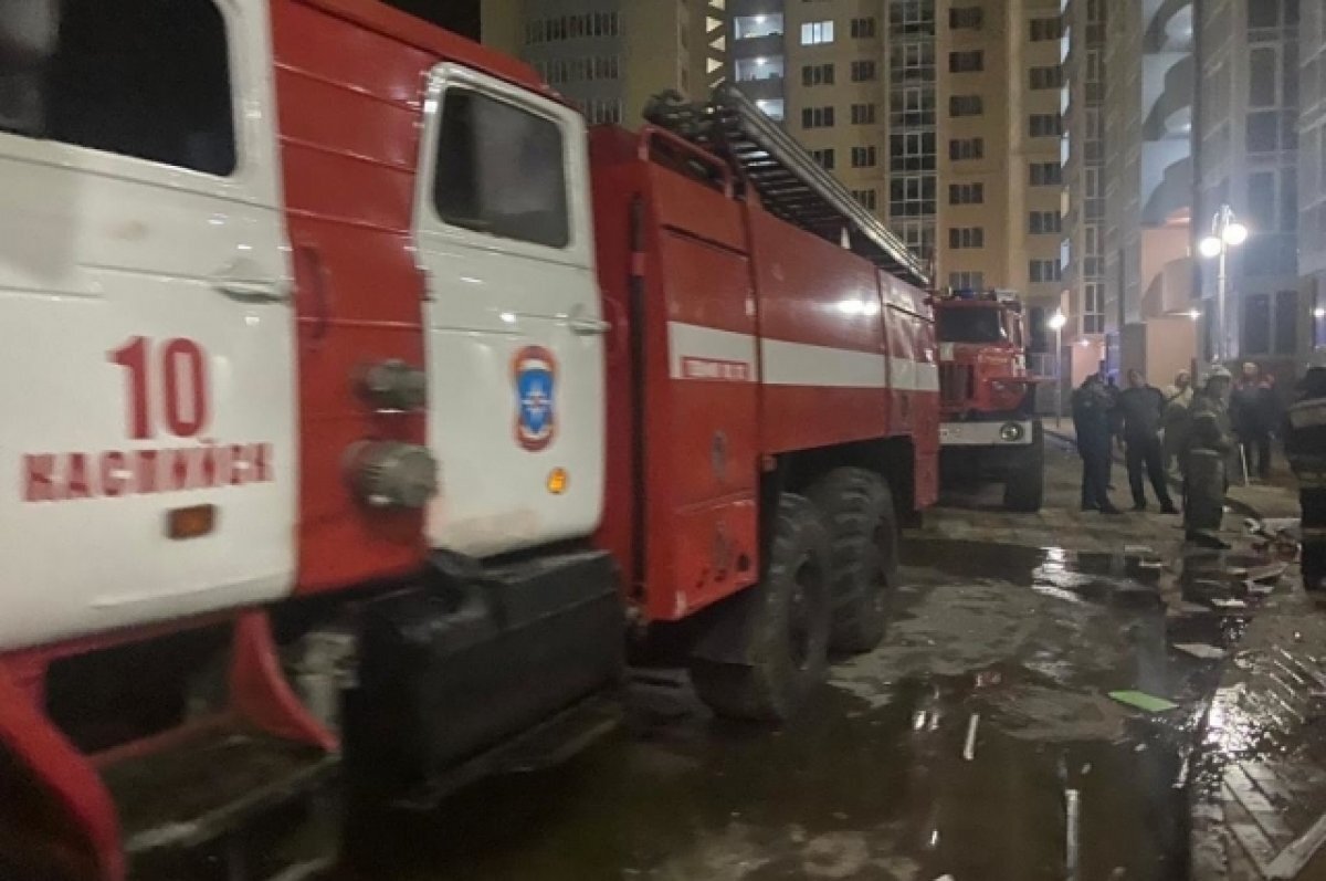    В Каспийске при взрыве в многоэтажном доме пострадали три человека