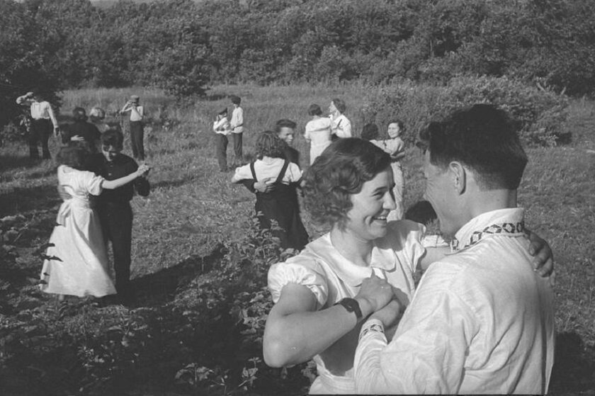 Не репрессиями едиными. 1937-й и другие предвоенные годы в фотографиях