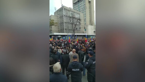 Массовая акция протеста в Кишинёве. Видео © Telegram / Молдавский Vагон / Кишинёв в теме