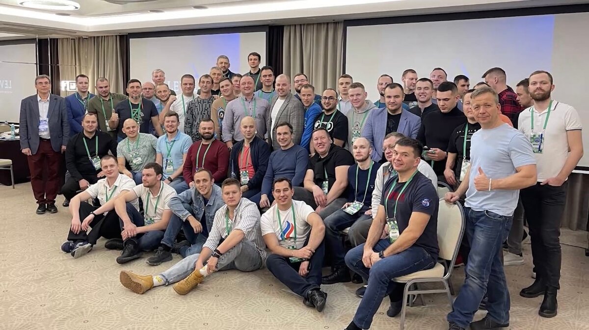 Резиденты мужского клуба предпринимателей LEVEL UP