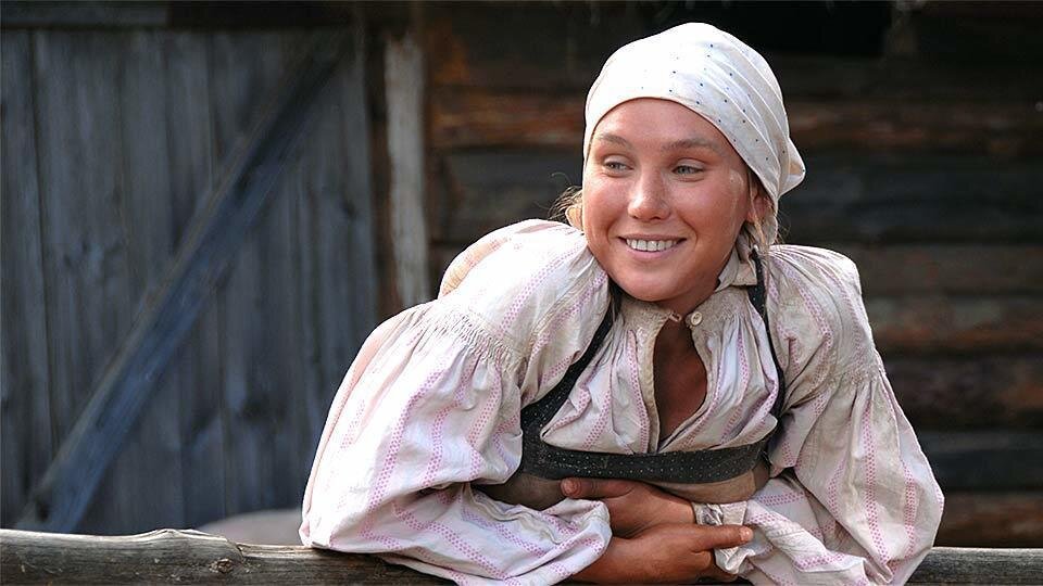 фото из интернета. Арина похожа на эту артистку.