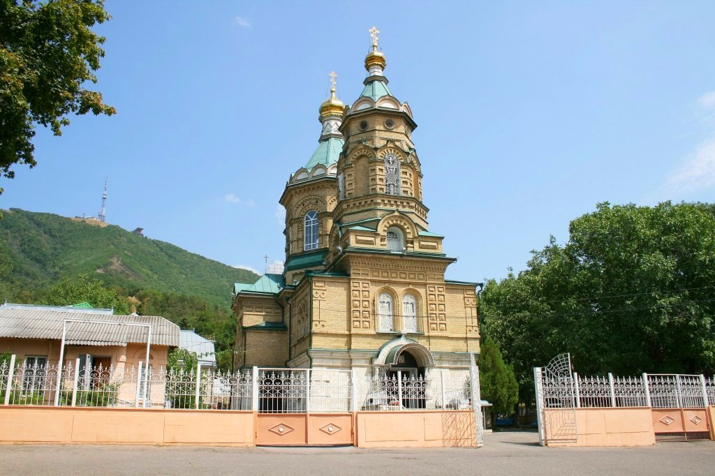 Лазаревское храм