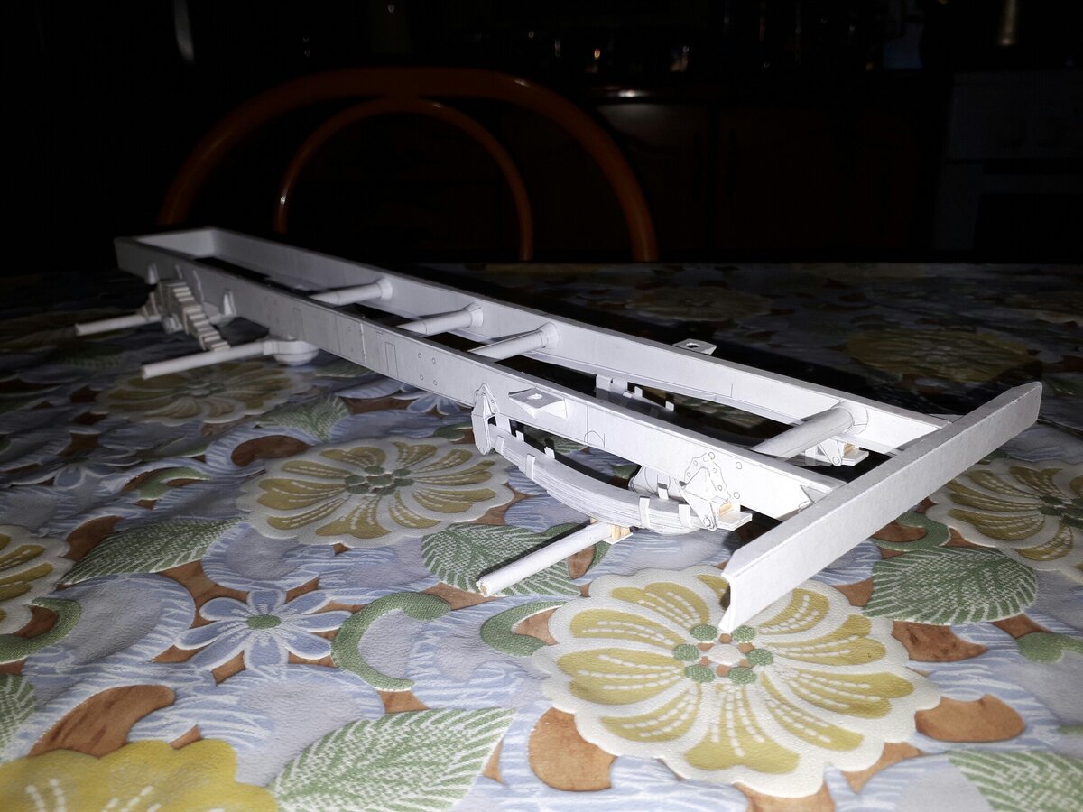 Передние рессоры.