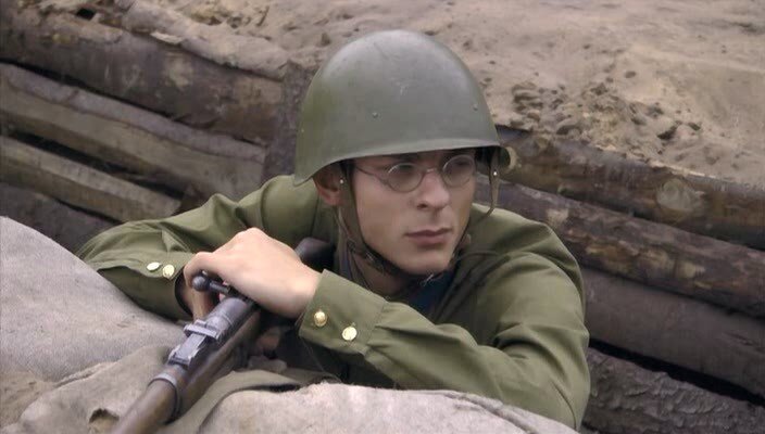 Павел Жилин (исполняет Александр Лымарев). Свободный источник