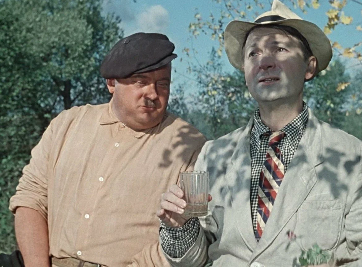 Лучшие советские. Самогонщики (комедия, реж. Леонид Гайдай, 1961 г.). Пес Барбос и необычный кросс фильм 1961. Моргунов и Вицин пес Барбос и. Юрий Никулин пес Барбос