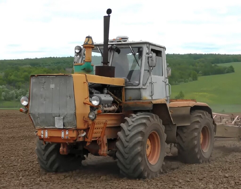 Легендарны ХТЗ Т-150 работает и в наше время.