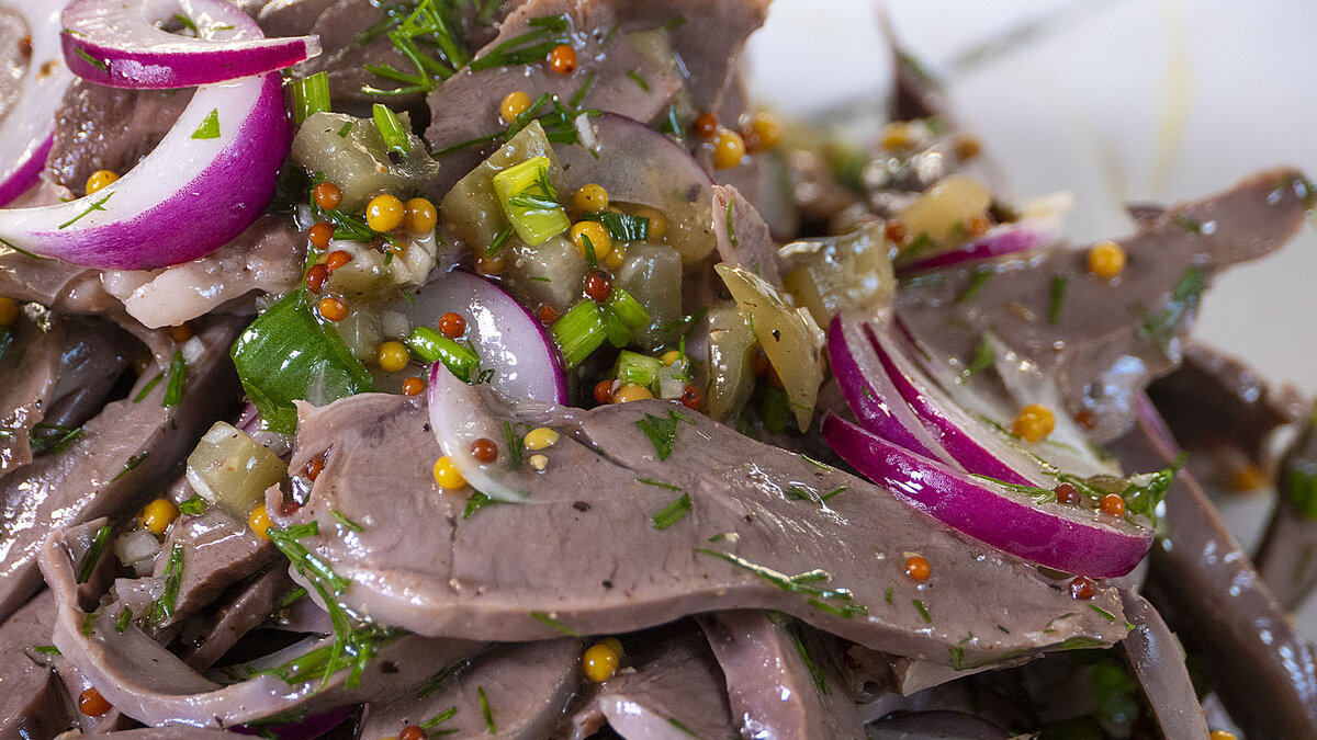 Салат из свиного сердца - 15 вкусных рецептов с фото