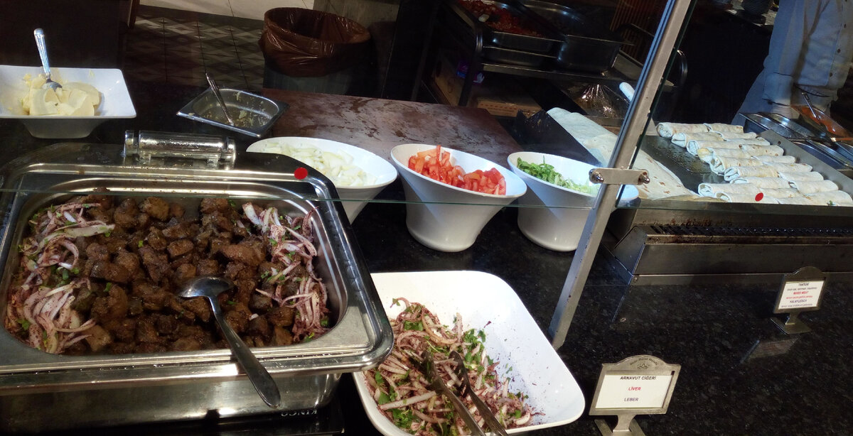 Ужин в Roya hotels Side. Фото автора