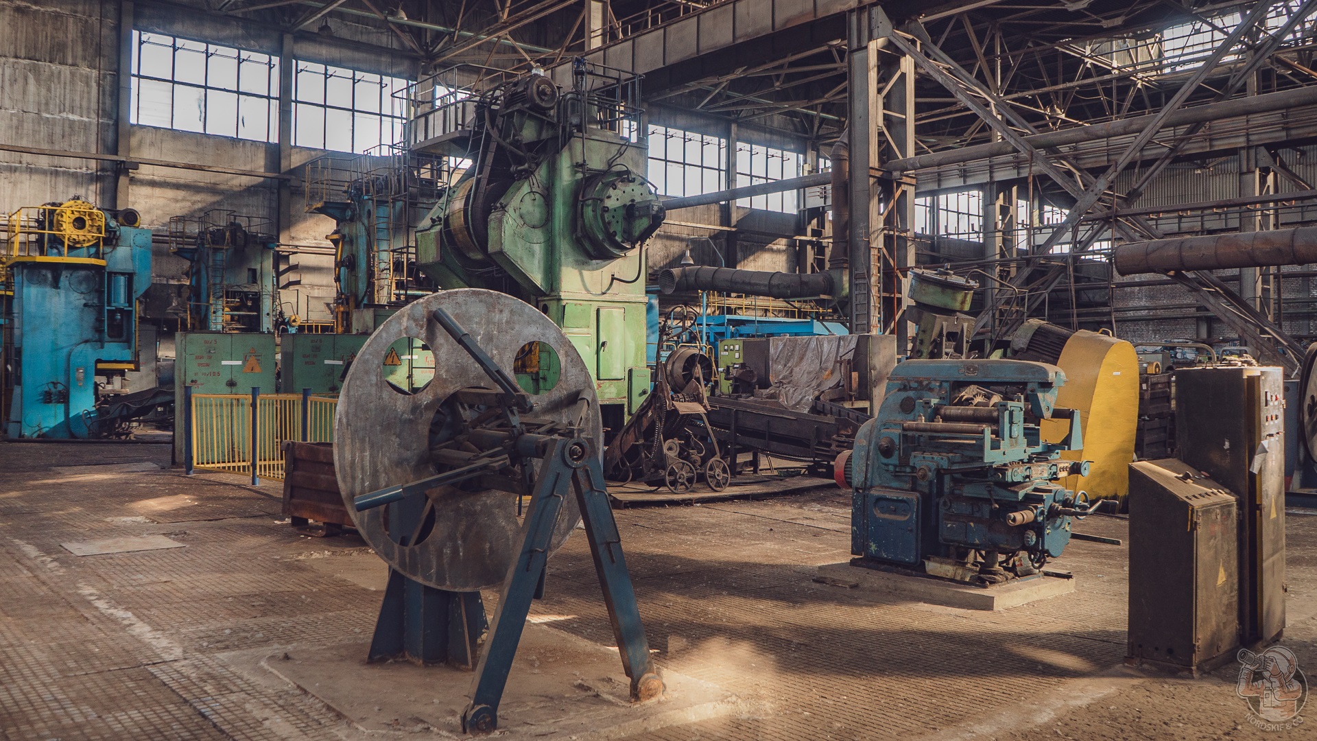 Пять заброшенных советских заводов, которые бы нам очень пригодились в условиях 