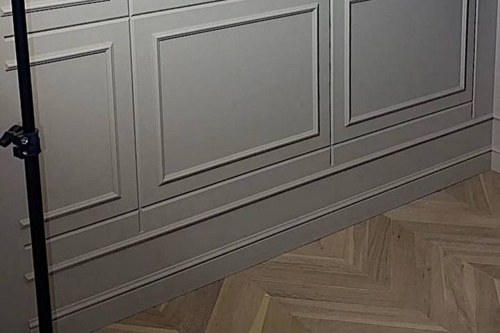 Молдинги и штробы в штукатурном слое