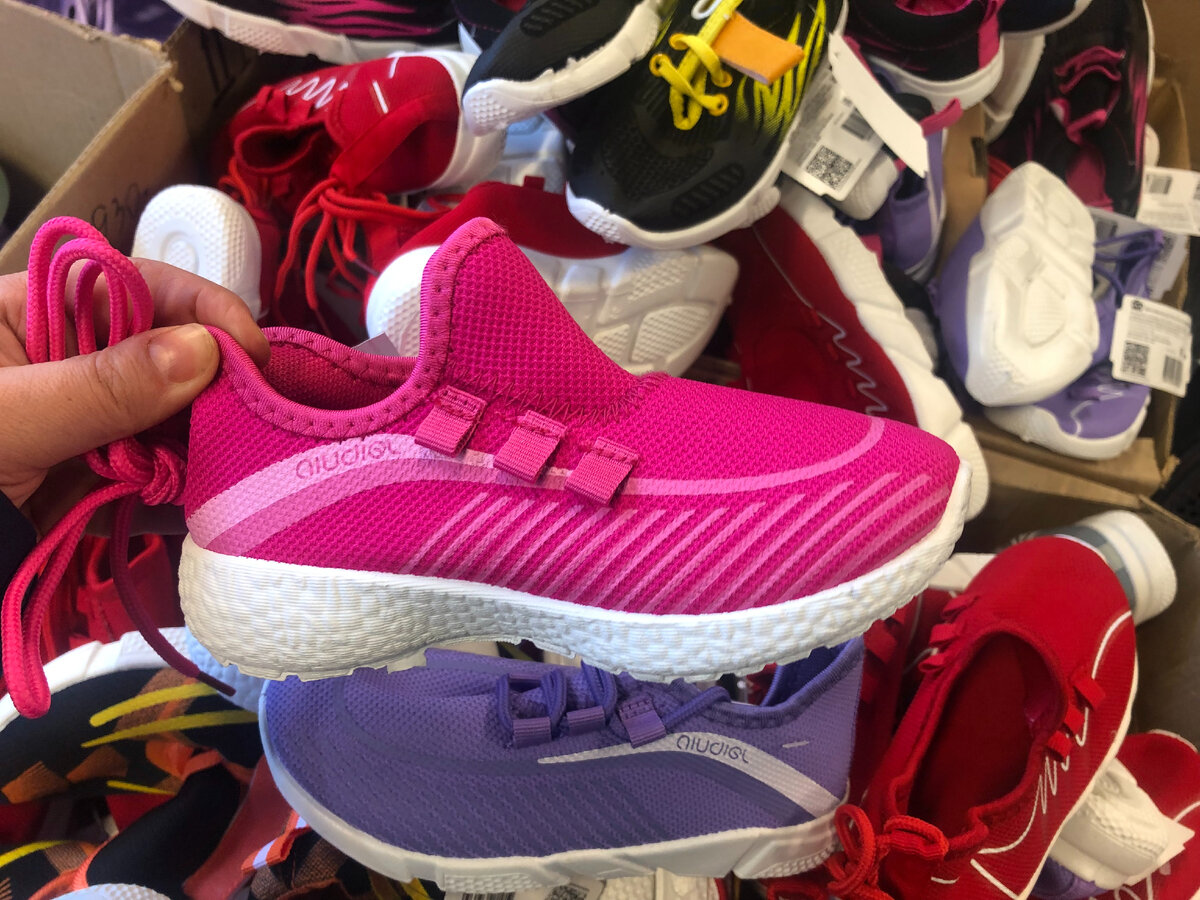 Обзор новинок в магазине Светофор май 2022.