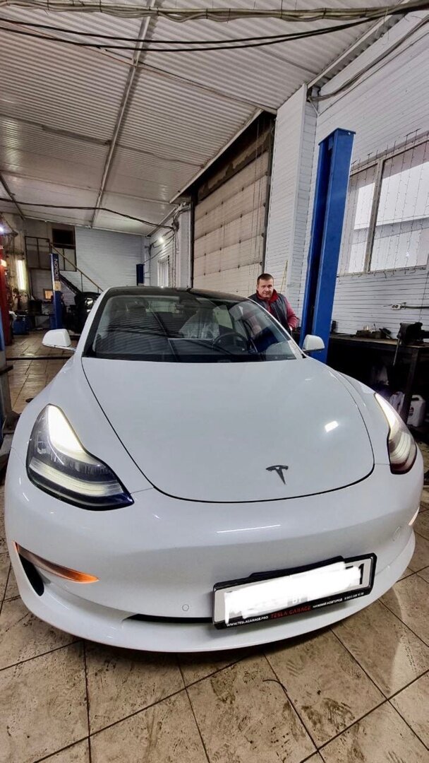 В автосервисе Геликон на Полтавской gelikonservice.ru на днях была такая красотка…. 
Выполняли диагностику подвески и рулевого управления.
И записали на ремонт электрики.

Но.. расскажем об этом в следующем посте 😊

Подписывайтесь на наш канал и читайте, будет интересно 👍