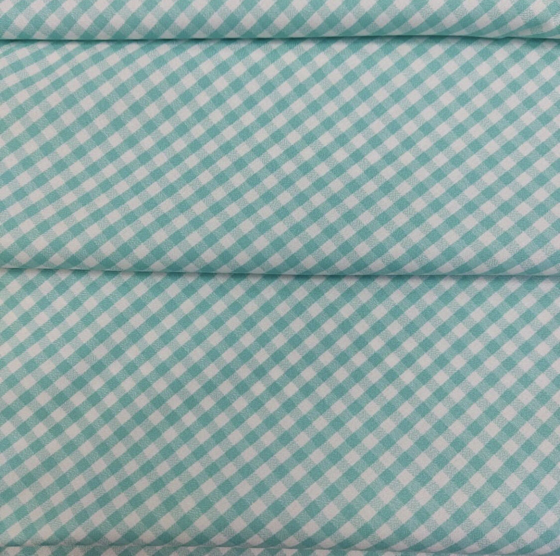 фото салона ткани Брависсимо. Сорочечная хлопковая ткань