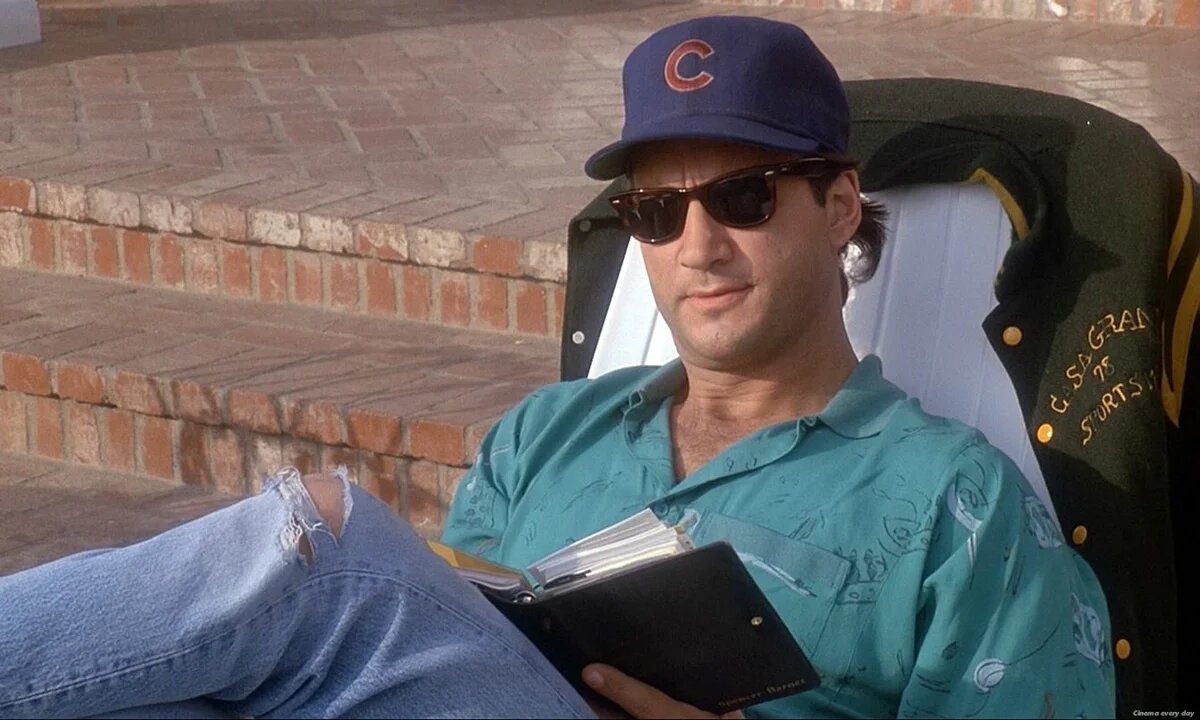 Фото из фильма " Красивая жизнь " 1990 года.