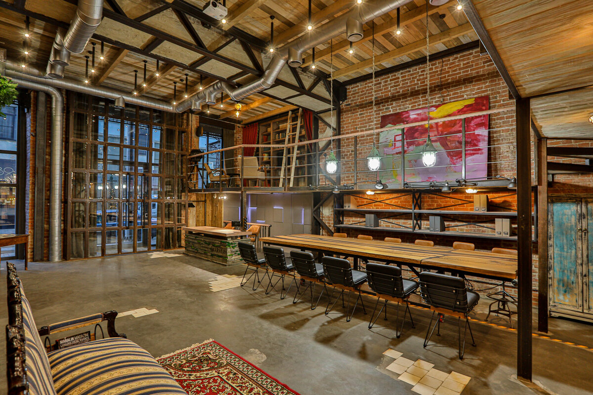 Штаб квартира агентства элитной недвижимости «Маралин Ру» в г. Ростове-на-Дону