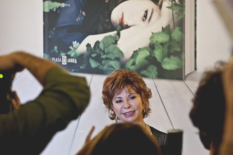 Исабель Альенде. Photo credit: Casa de América on Visualhunt