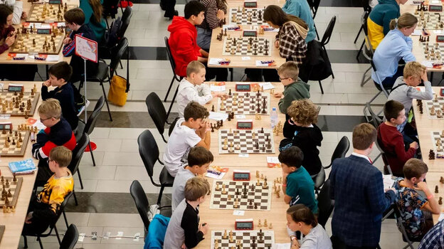     Участники детского турнира «Шахматные звезды».Русская шахматная школа