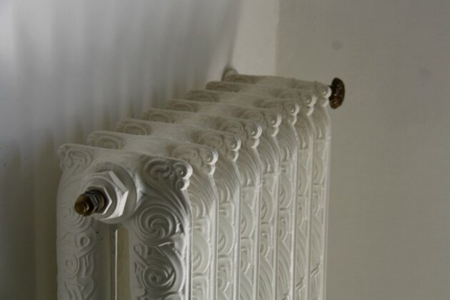    Батарея отопления (cc) Mila888