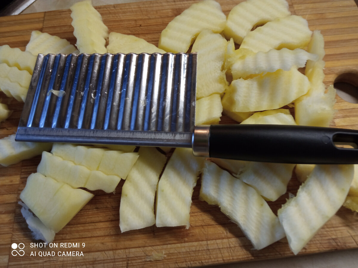 волнистый нож для нарезки овощей, фото личное 