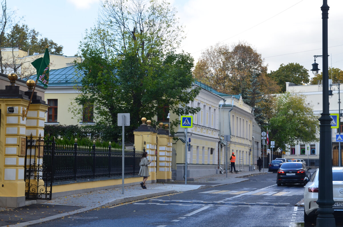 Булгаковская Москва. Никаких Патриарших. Дом Профессора Преображенского. |  