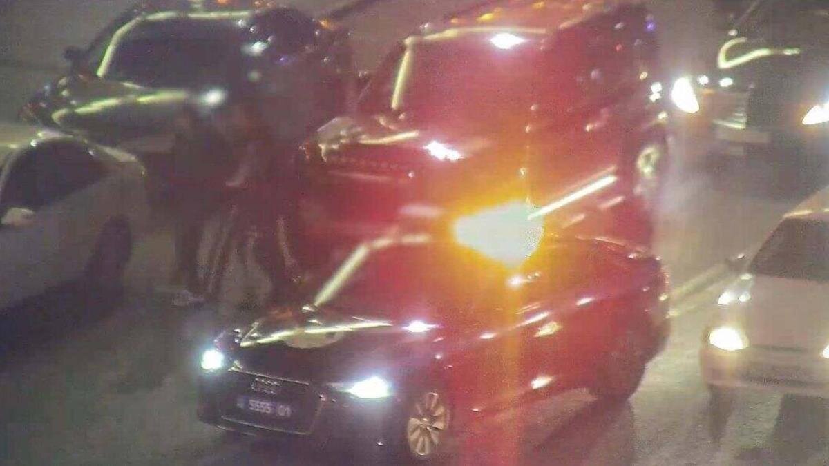    Автомобиль астанчанина на дороге:Polisia.kz