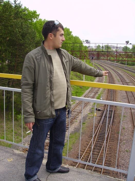 Либо тебя устраивает всё, либо ты меняешь то, с чем не согласен...