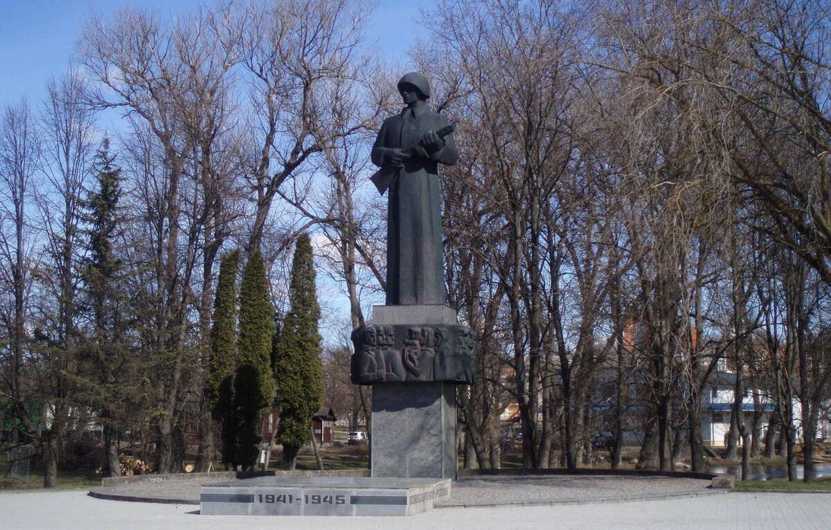    Памятник советским воинам - освободителям Латвии ("Алеша")  Oļegs Anosovs/CC BY-SA 3.0/Wikimedia Commons