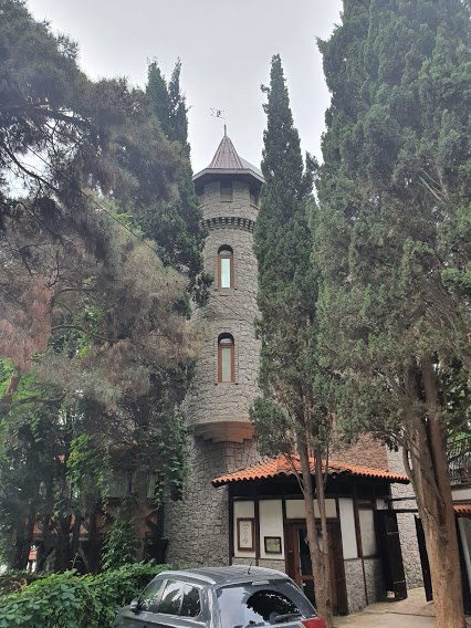 Корпус Замок