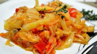 Тушеная капуста с мясом и картошкой