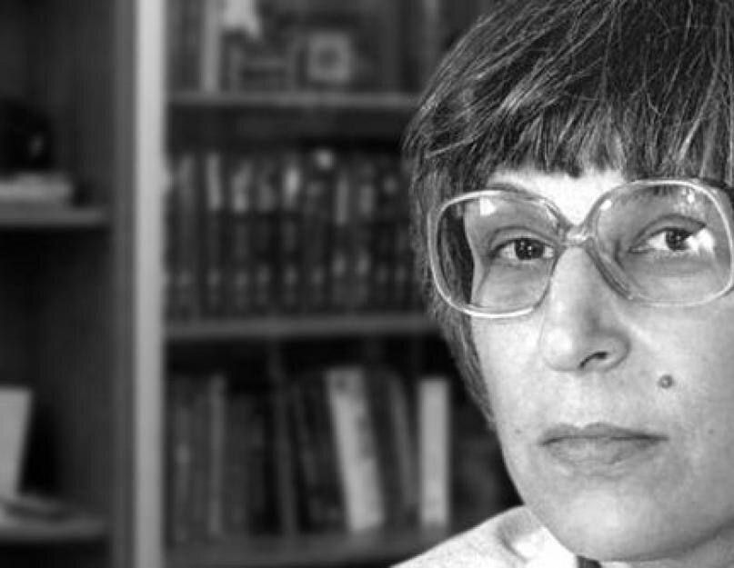 Юнна Петровна Мориц