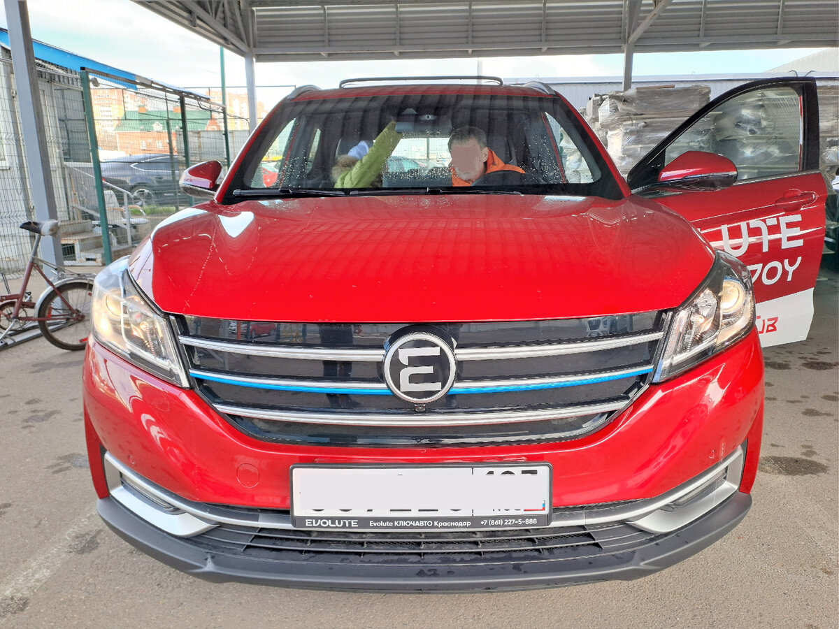 Вид спереди Evolute i-JOY