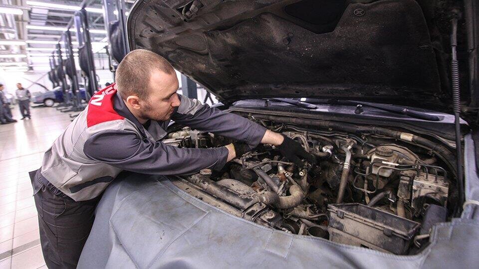     Эксперты оценили предложения изменить правила ремонта машин по ОСАГО Сергей Коньков/ТАСС