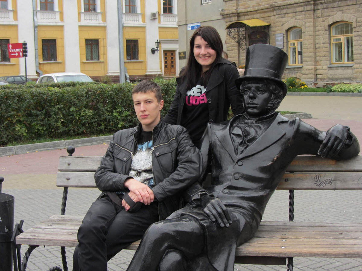 Фото датировано 2012г, меня в Челябинск привезли